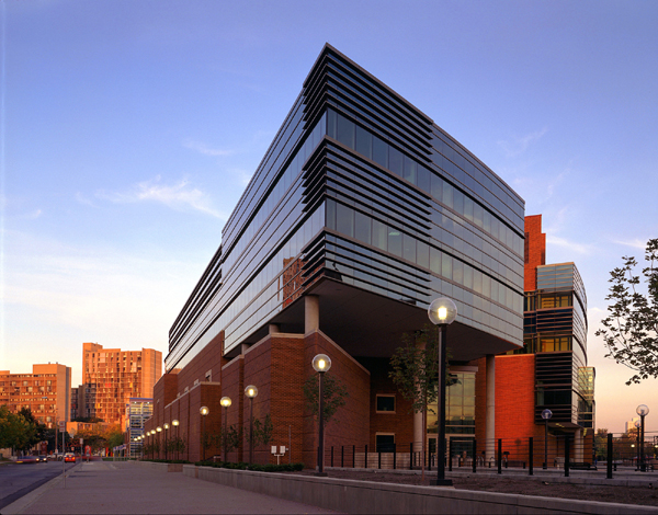carlson school of management wing end